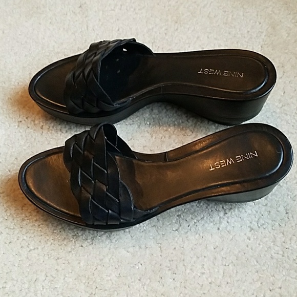 Nine West sandals - Picture 2 of 5